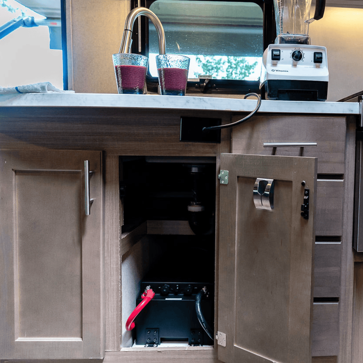 Pro S1 12V 120Ah / 240Ah LiFePO4 Battery